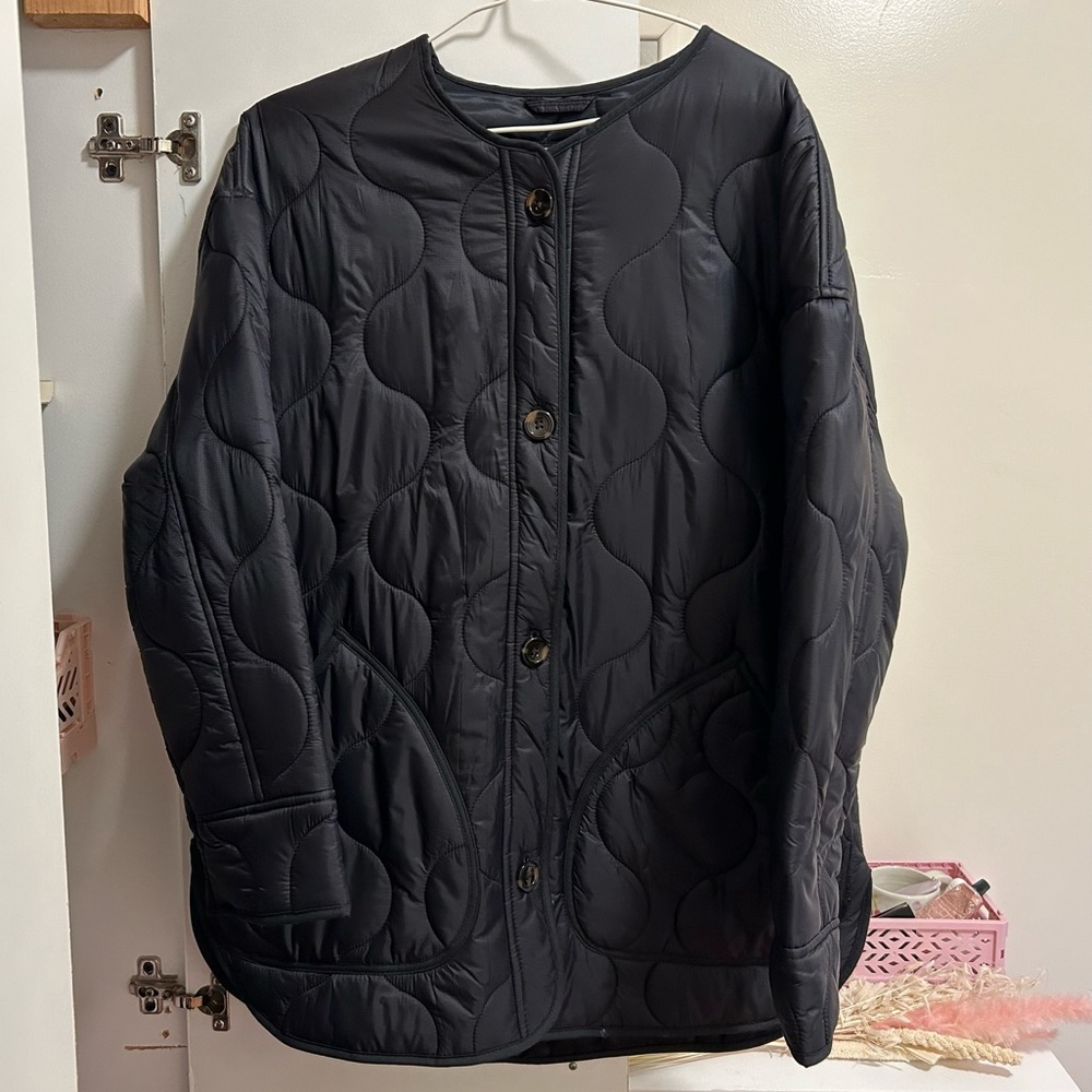 Abercrombie & Fitch Black Quilted Puffer Jacket